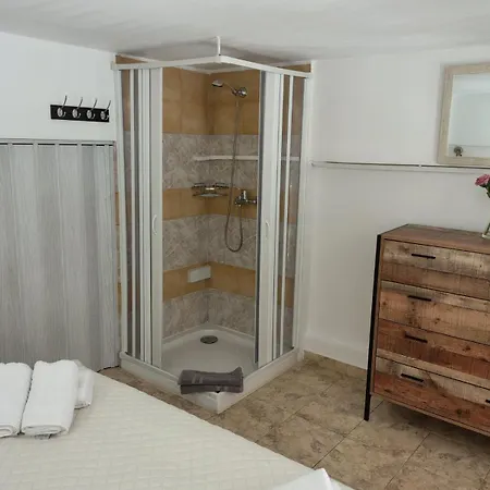 Apartamento Polikseni Orfanidou