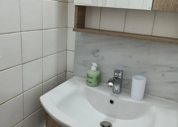 Polikseni Orfanidou Apartamento