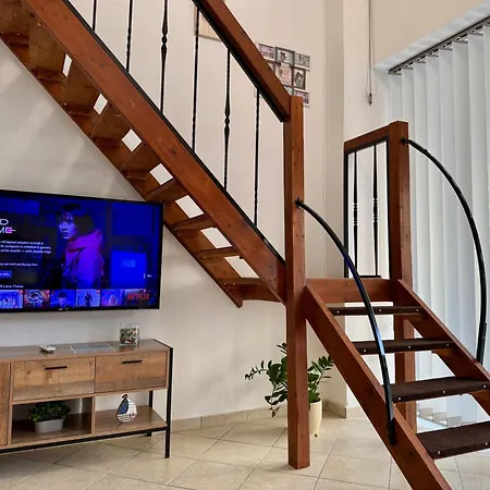 Polikseni Orfanidou Apartamento Rhodes City