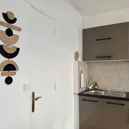 Polikseni Orfanidou Apartamento Rhodes City