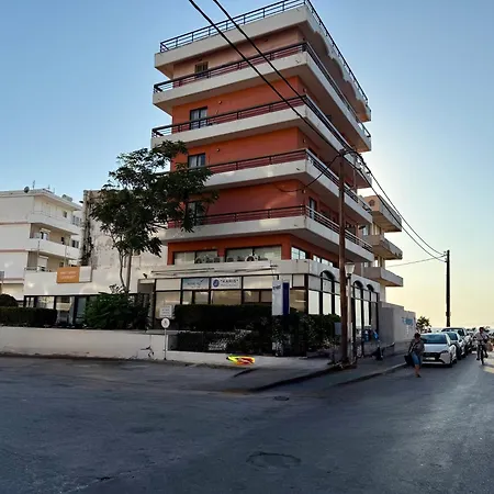 Polikseni Orfanidou Apartamento