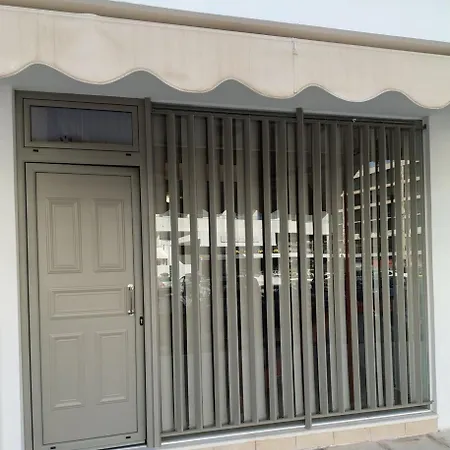 Polikseni Orfanidou Apartamento *